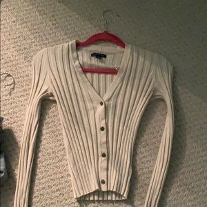 American Eagle V-Neck Sweater shirt